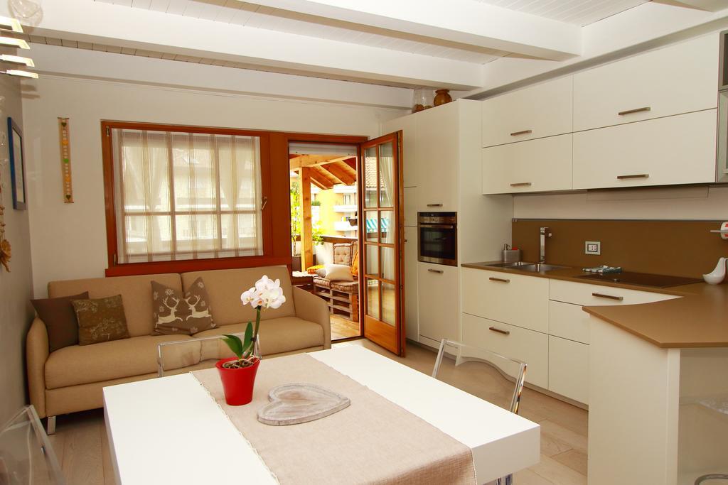 Home White Leifers Buitenkant foto